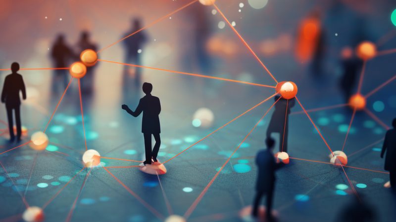 How Can Understanding of New Technologies Be Both Diverse and Coherent?